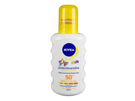 NIVEA SUN KIDS PROTECT&SENSITIVE SPRAY SOLARE IP 50+ MOLTO ALTA 200ML