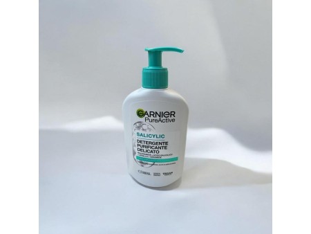 GARNIER PURE ACTIVE SALICYLIC DETERGENTE PURIFICANTE DELICATO 250 ML