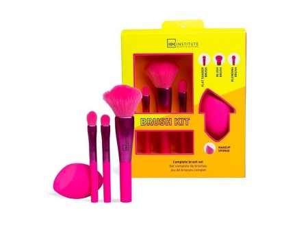 IDC INSTITUTE SET 4 PEZZI PENNELLI PER TRUCCO E SPUGNETTA